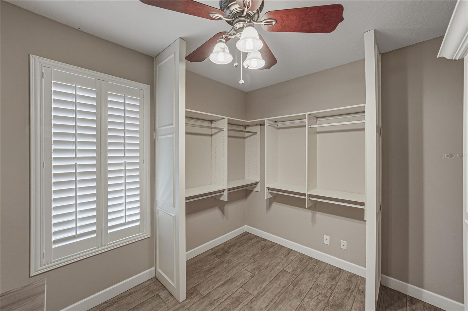 Listing photo id 31 for 13231 Palmilla Circle