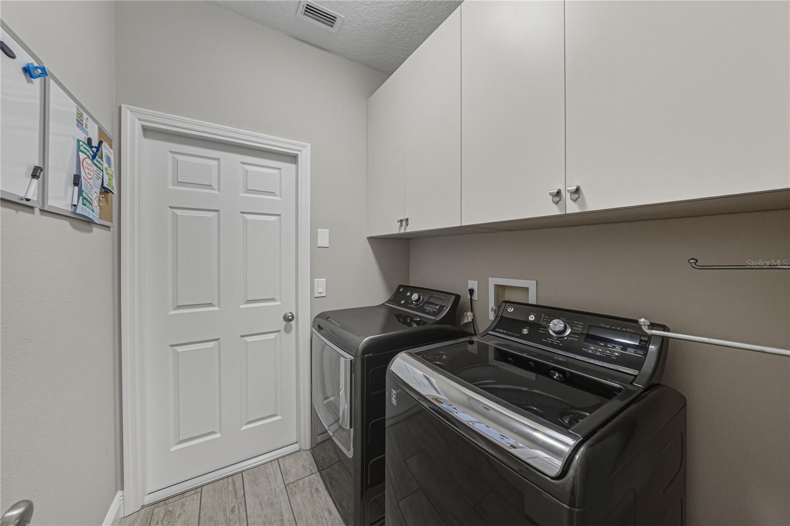 Listing photo id 41 for 13231 Palmilla Circle