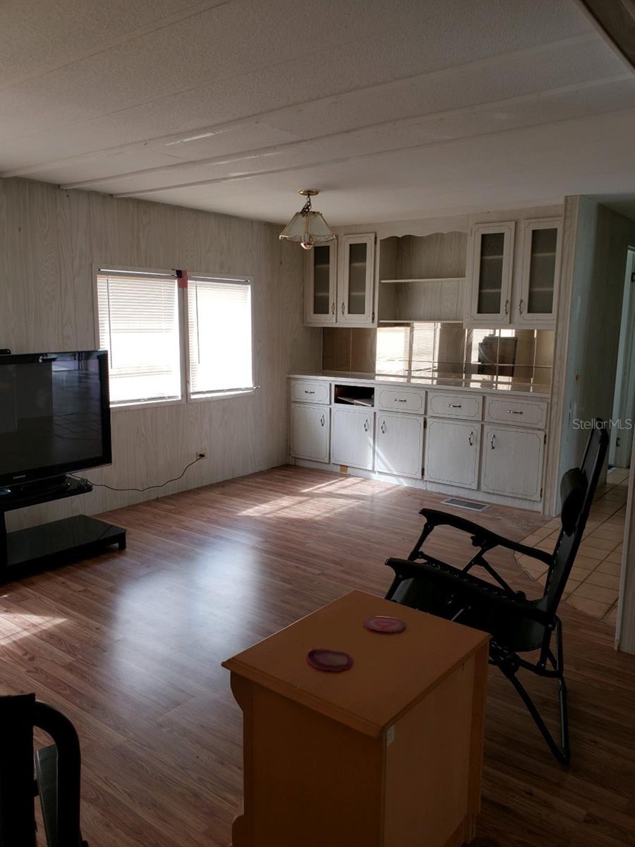 Image 11 of 14 For 1909 Shady Cove Drive