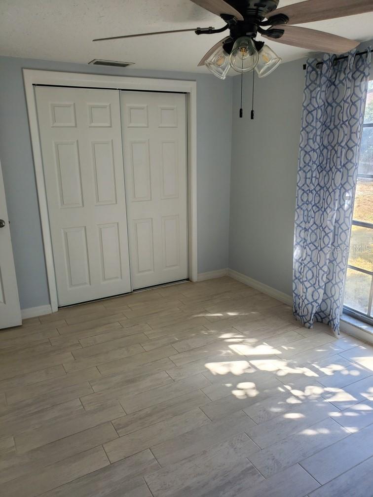 Image 10 of 14 For 8504 Wagon Wheel Lane