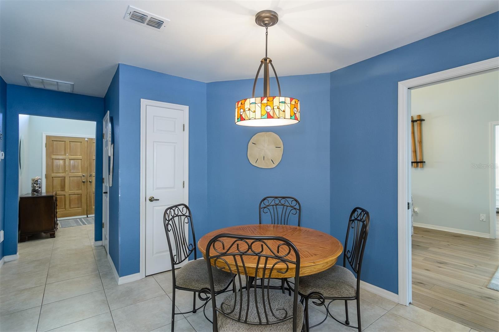 Image 20 of 66 For 4473 Worthington Circle