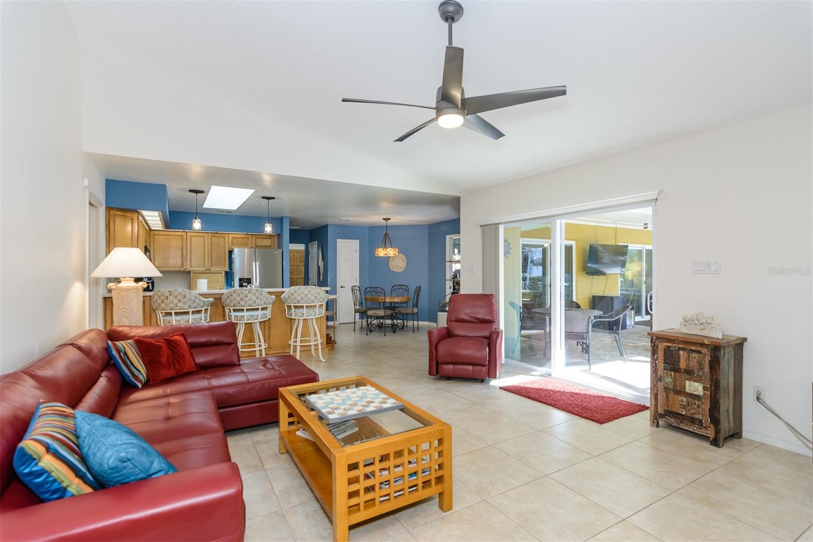 Image 23 of 66 For 4473 Worthington Circle