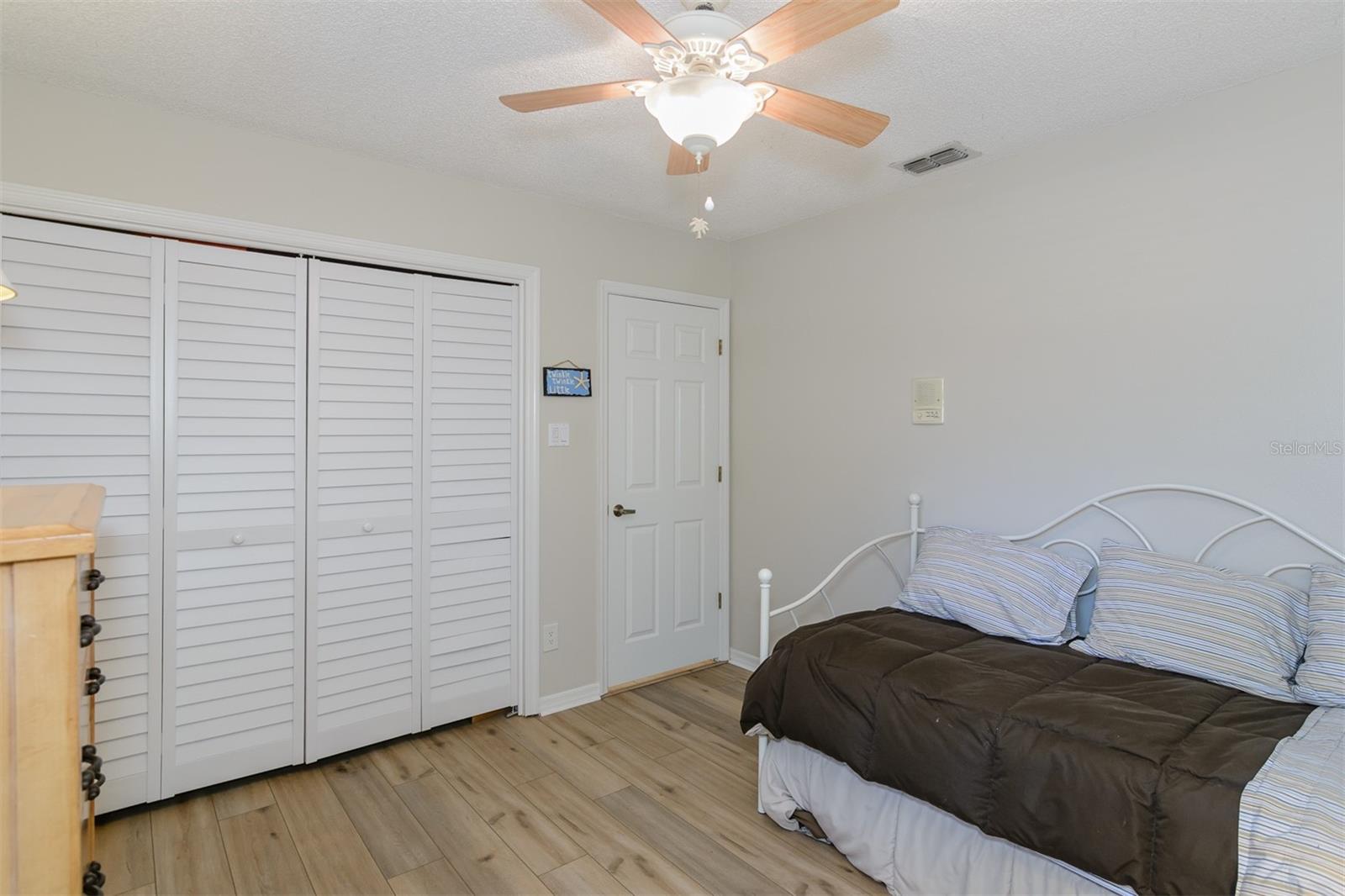 Image 44 of 66 For 4473 Worthington Circle