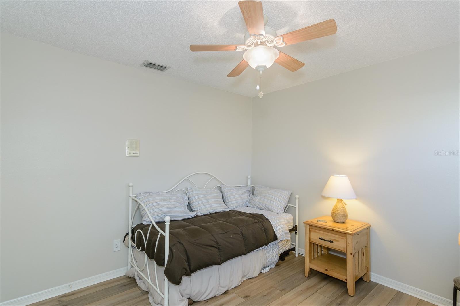 Image 45 of 66 For 4473 Worthington Circle