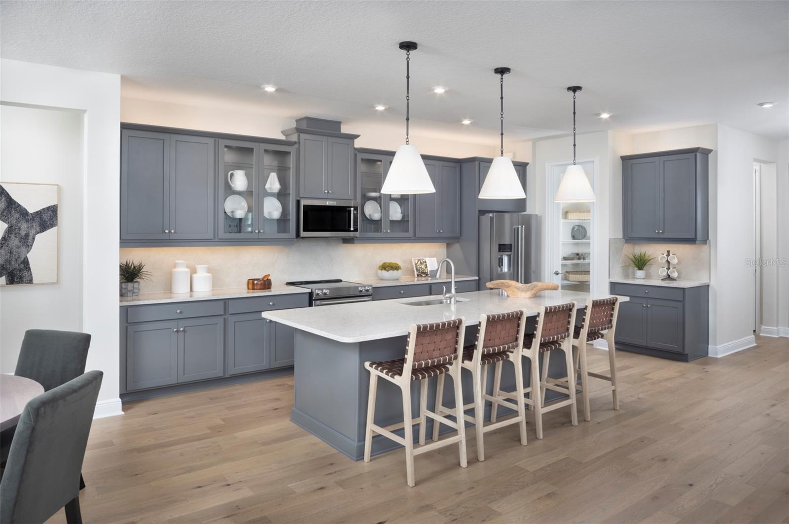 Image 7 of 42 For 18223 Chromata Drive