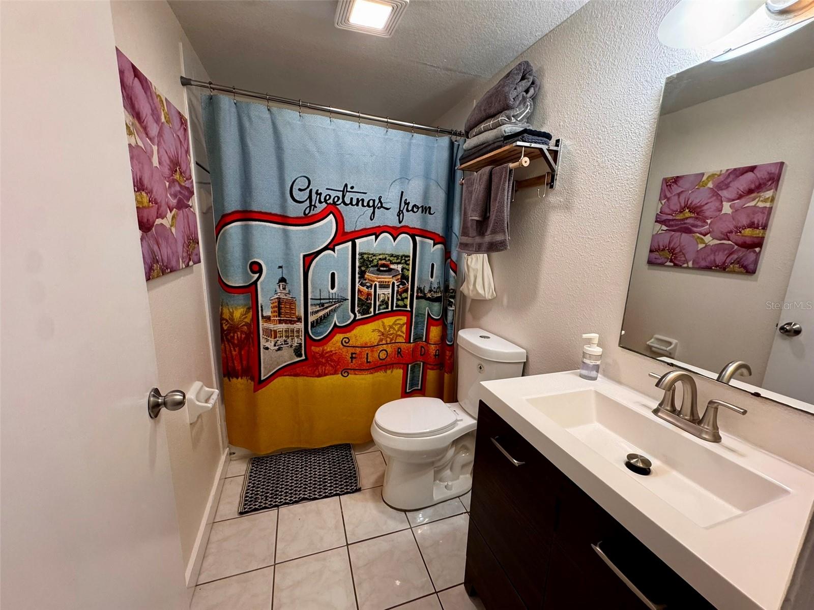 Listing photo id 4 for 5810 Suwanee Avenue