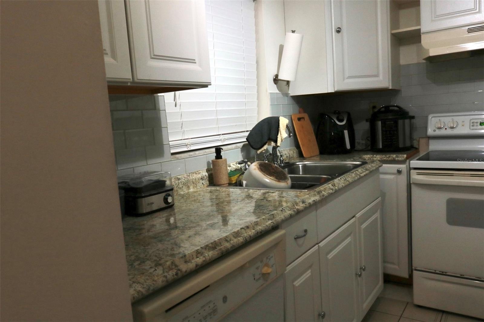 Image 10 of 24 For 3125 36th Street N 103