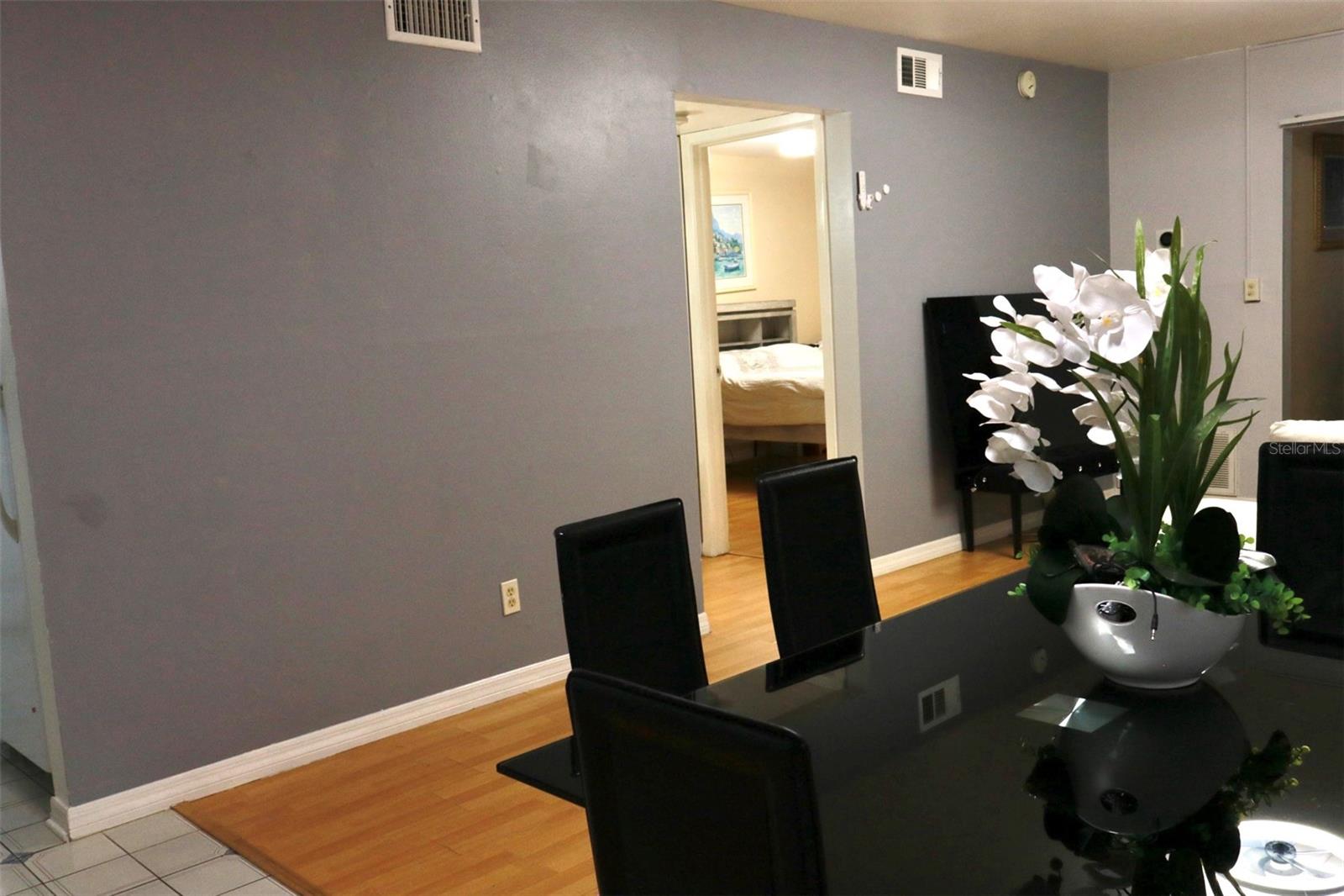 Image 7 of 24 For 3125 36th Street N 103