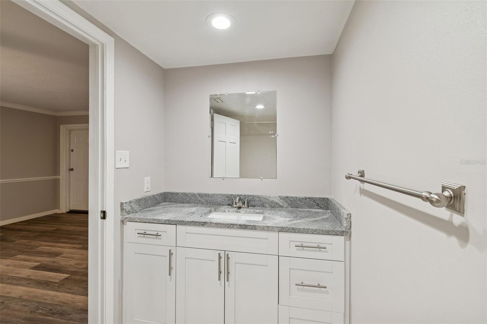 Image 10 of 37 For 308 Brentwood Drive 33617