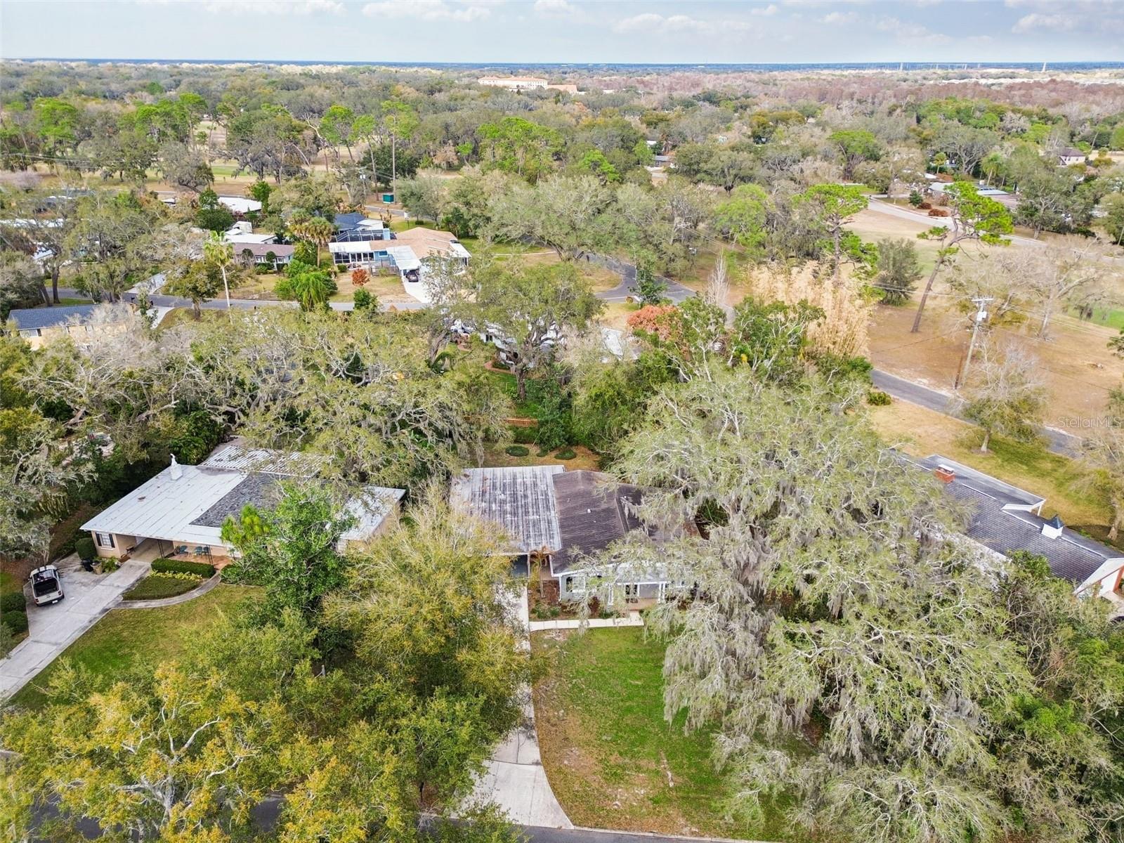 Image 25 of 37 For 308 Brentwood Drive 33617