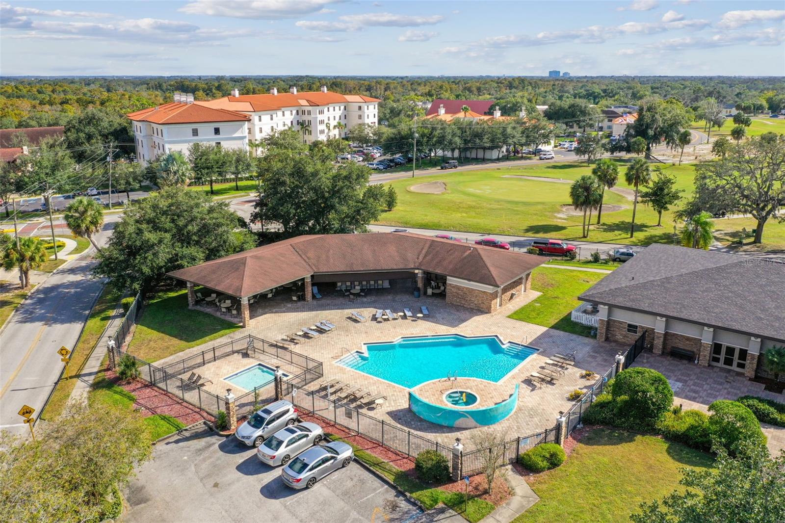 Image 31 of 37 For 308 Brentwood Drive 33617