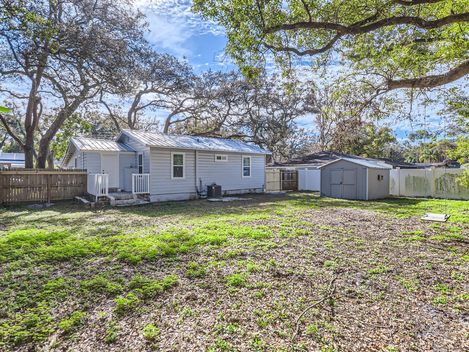 Image 13 of 13 For 808 Orchid Avenue