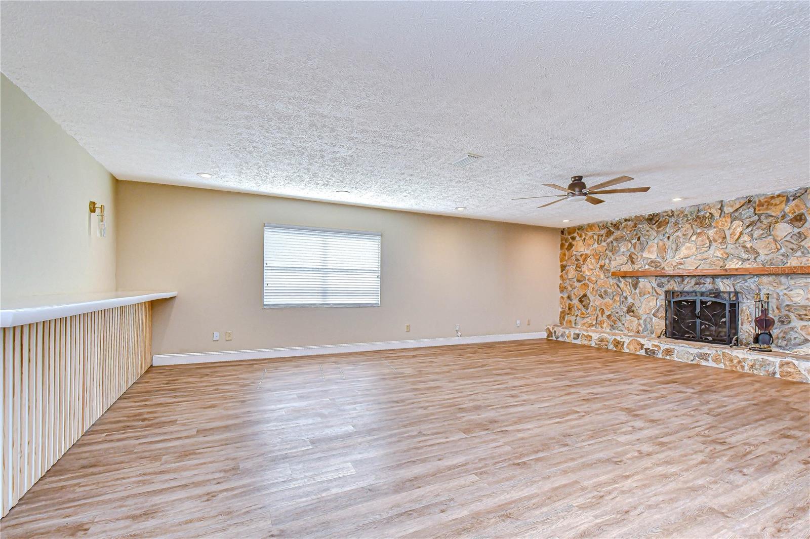 Image 15 of 51 For 2524 Victarra Circle