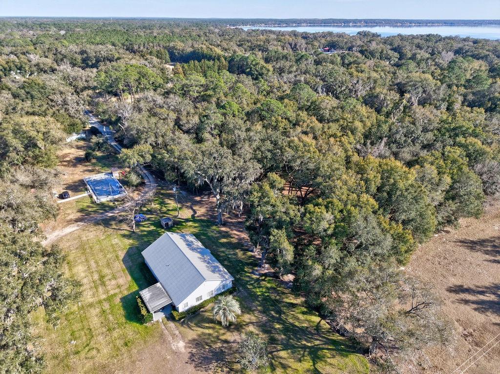 Image 18 of 20 For 129 Court