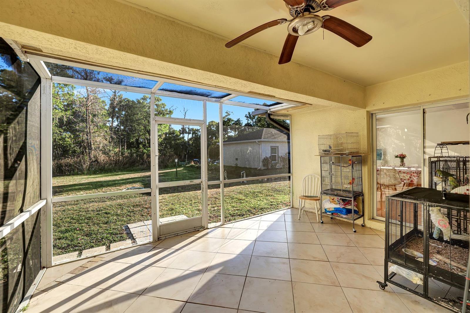 Image 22 of 27 For 4090 32nd Avenue Se