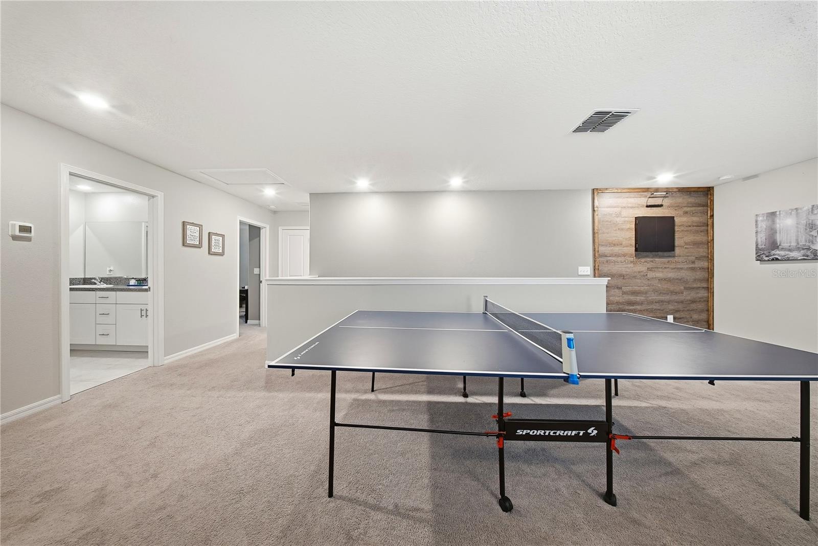 Listing photo id 21 for 13525 Wild Ginger Street