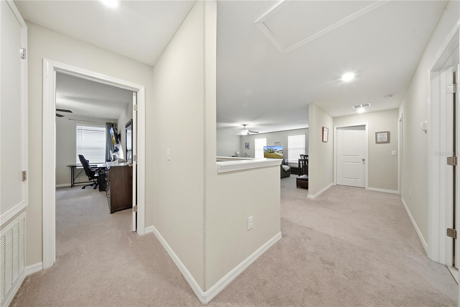 Listing photo id 23 for 13525 Wild Ginger Street