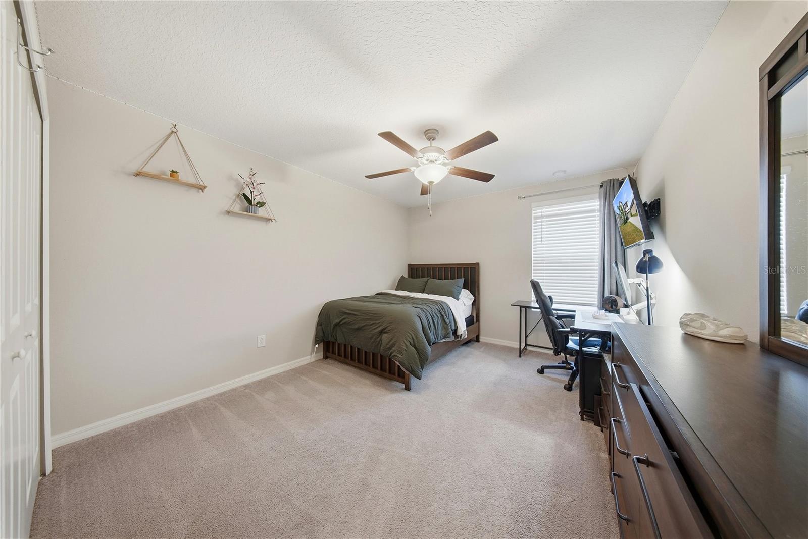 Listing photo id 25 for 13525 Wild Ginger Street