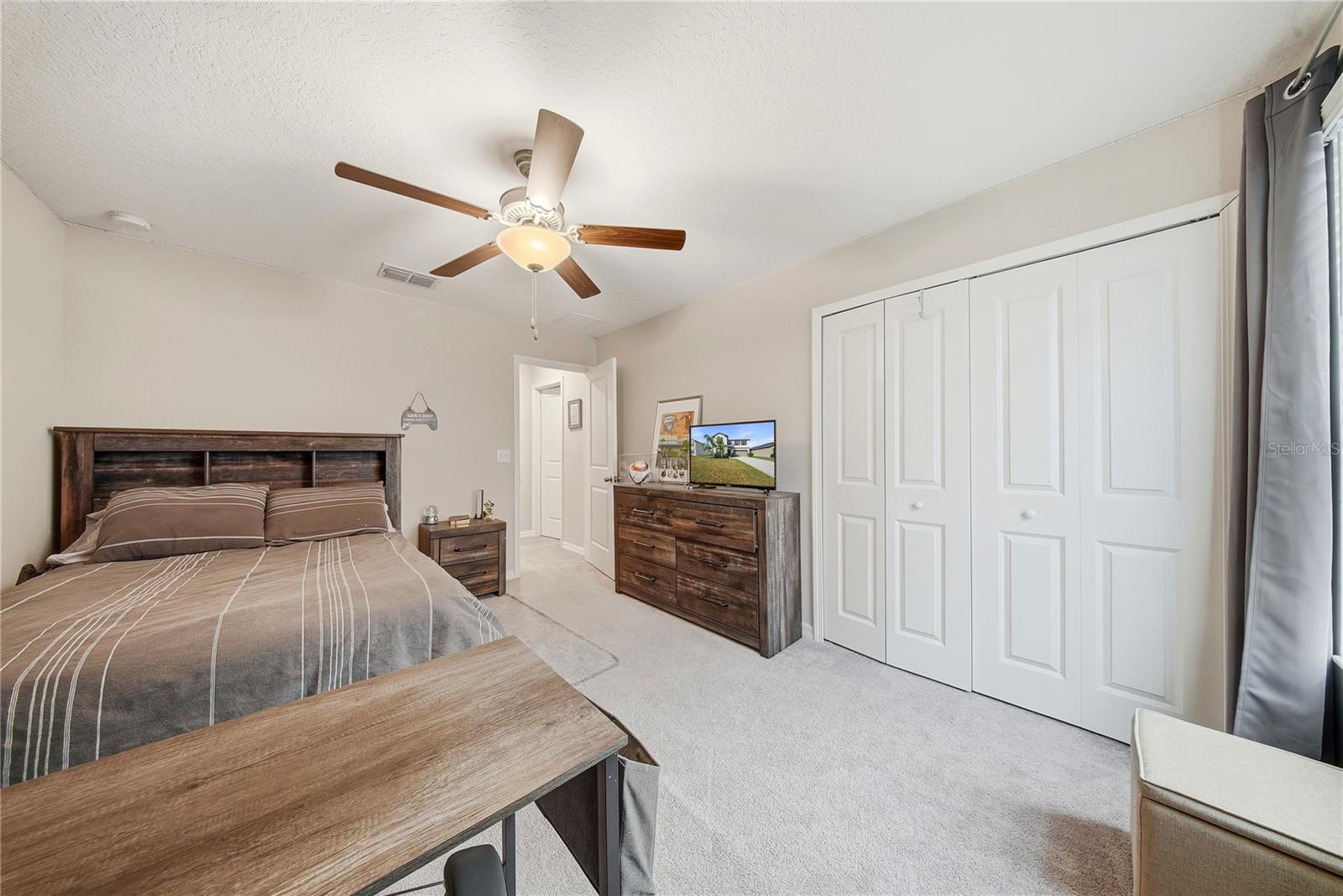 Listing photo id 29 for 13525 Wild Ginger Street