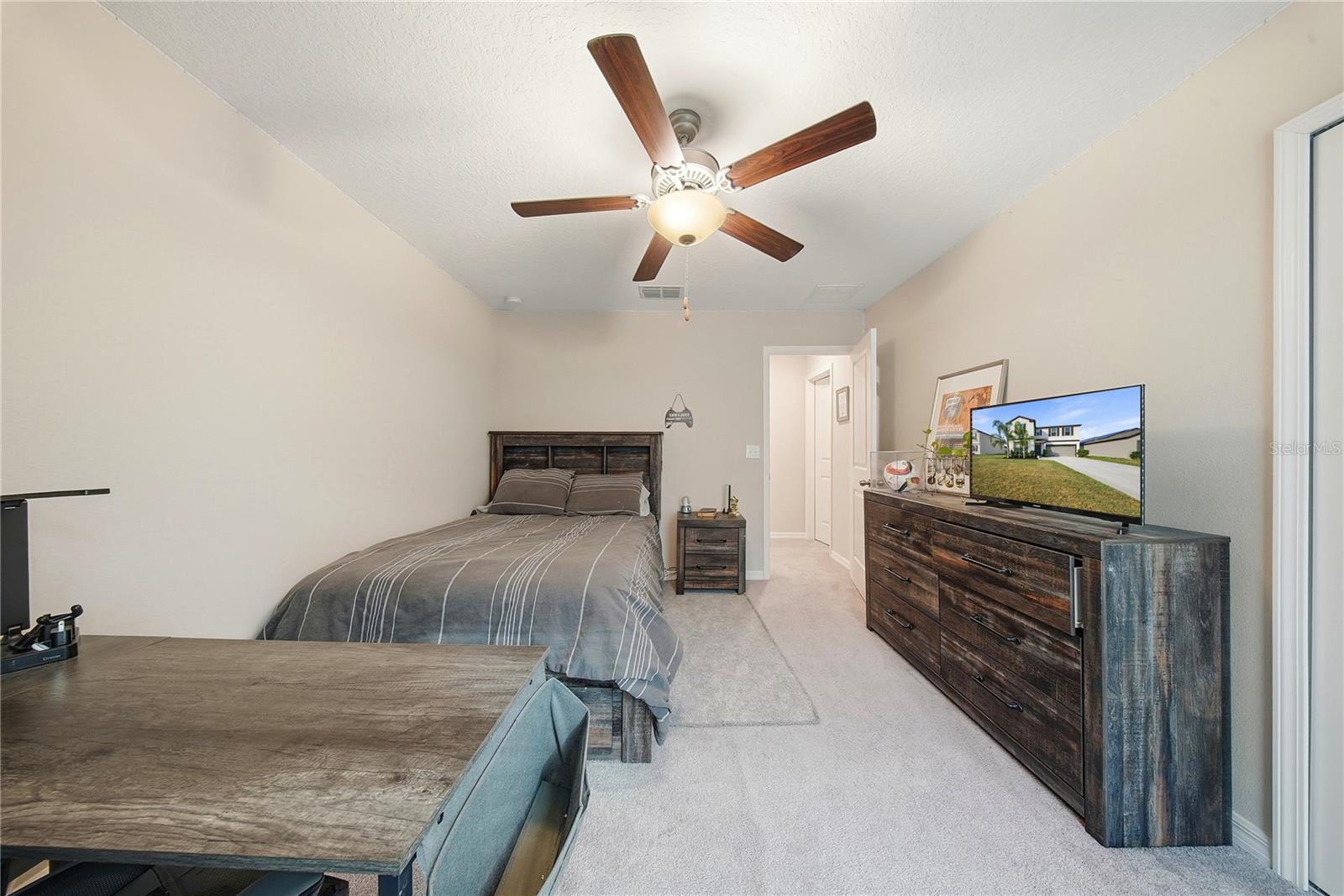 Listing photo id 30 for 13525 Wild Ginger Street