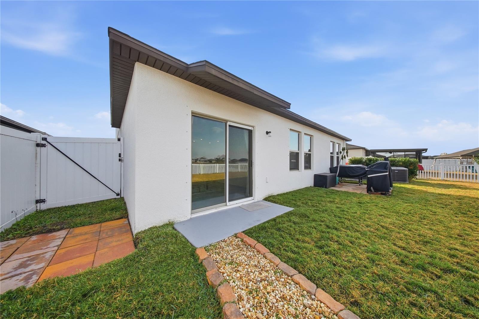 Listing photo id 35 for 13525 Wild Ginger Street