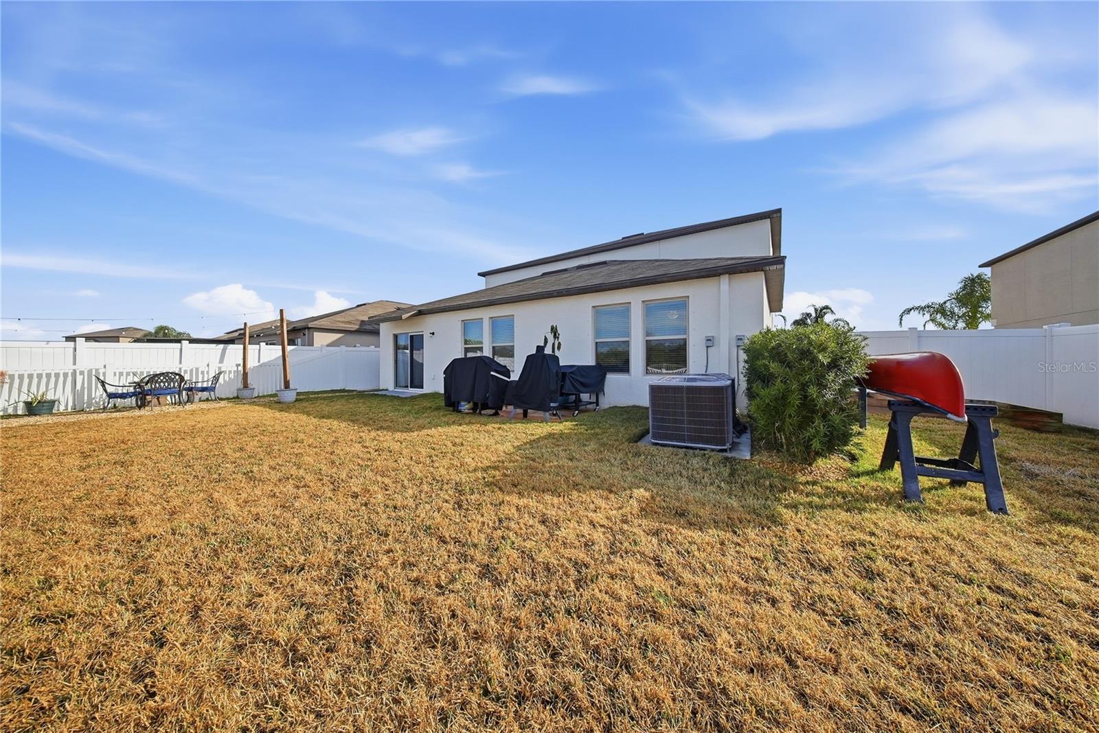 Listing photo id 37 for 13525 Wild Ginger Street