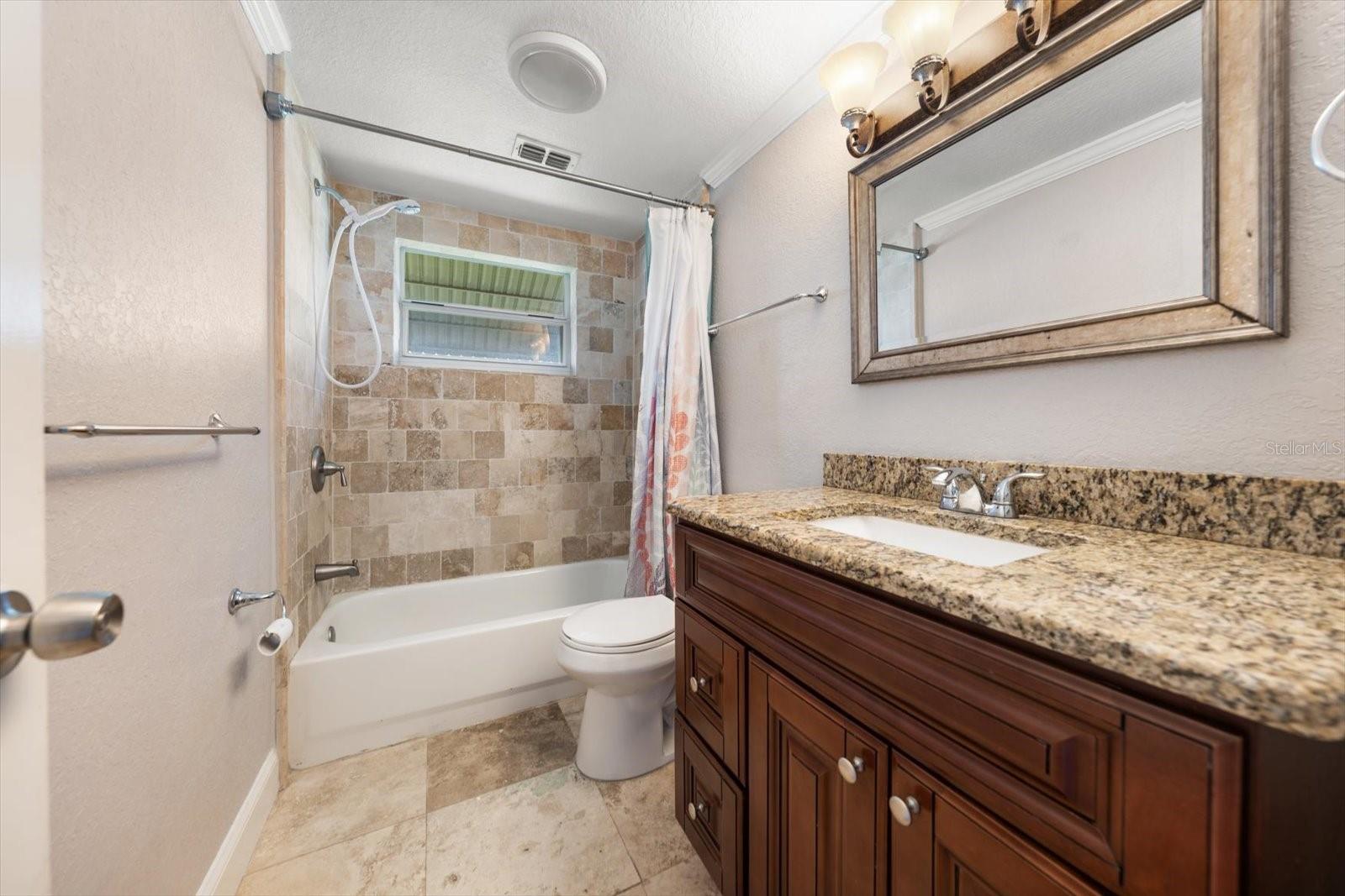 Image 16 of 27 For 4025 Sail Drive