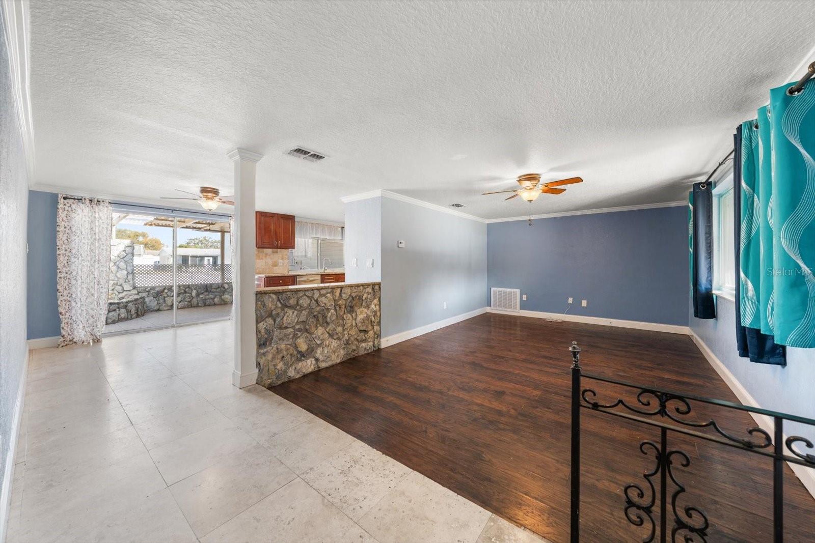 Image 3 of 27 For 4025 Sail Drive