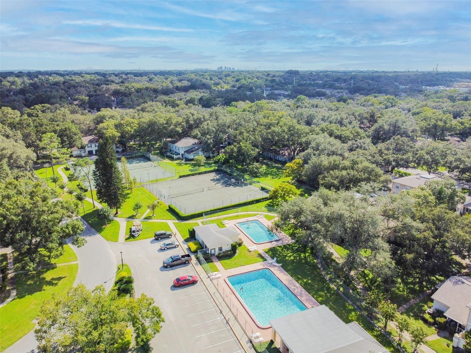 Image 16 of 18 For 11764 Raintree Drive 0