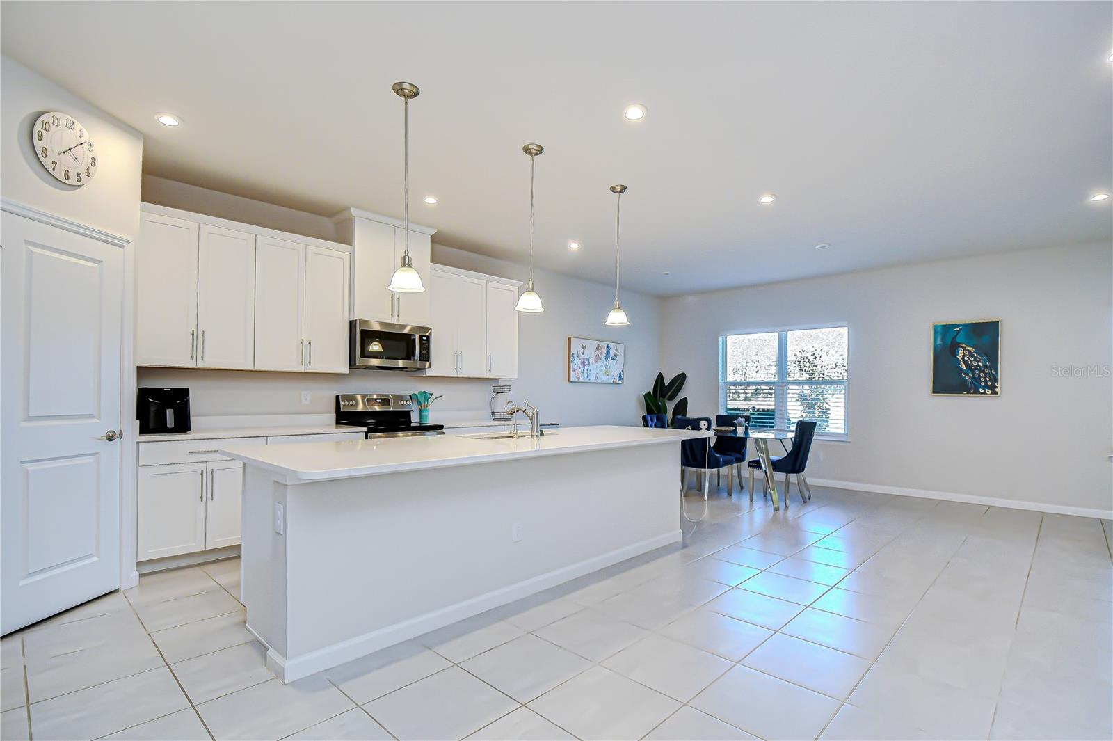 Image 16 of 62 For 10422 Gliding Eagle Way