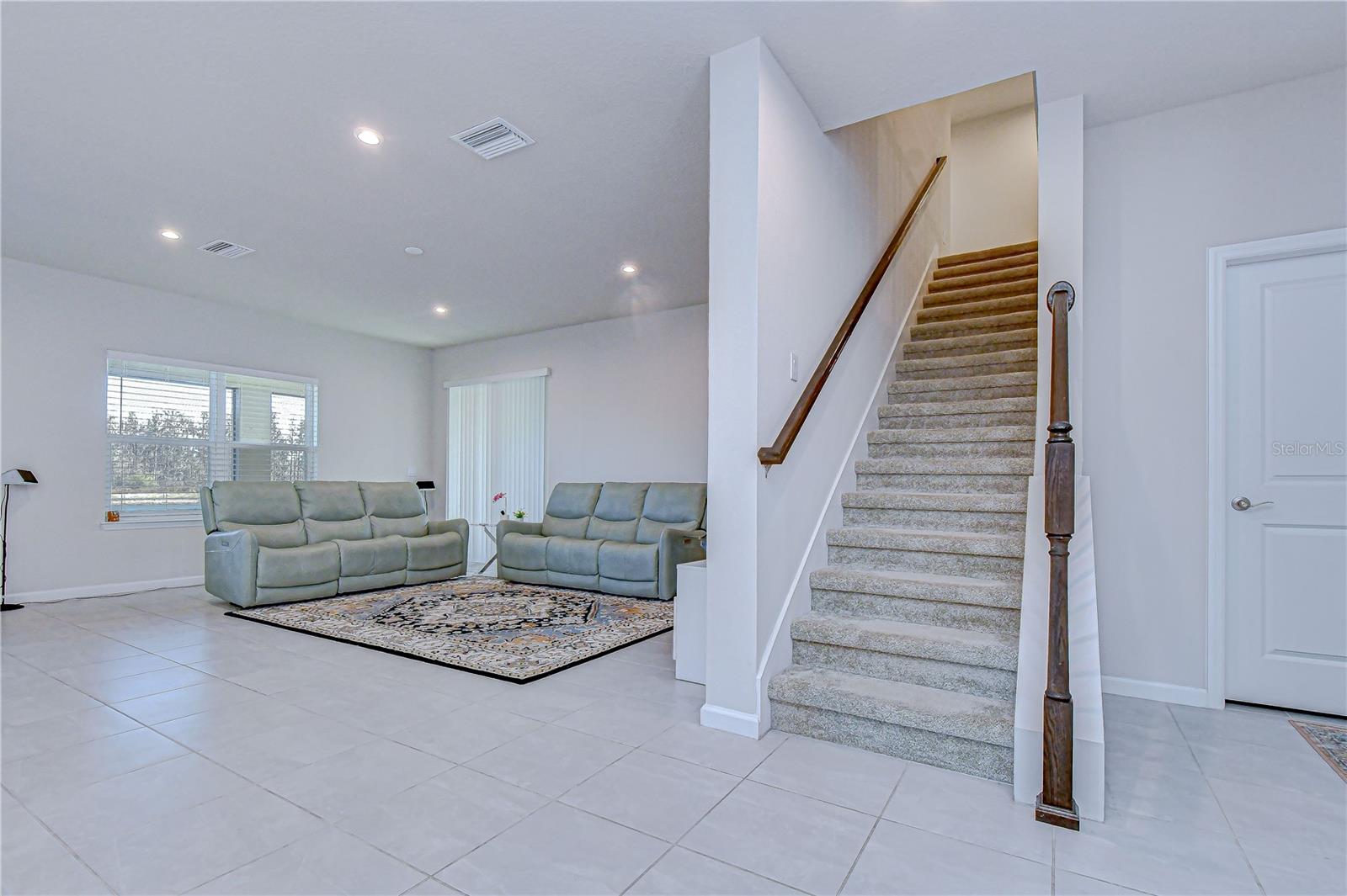 Image 22 of 62 For 10422 Gliding Eagle Way