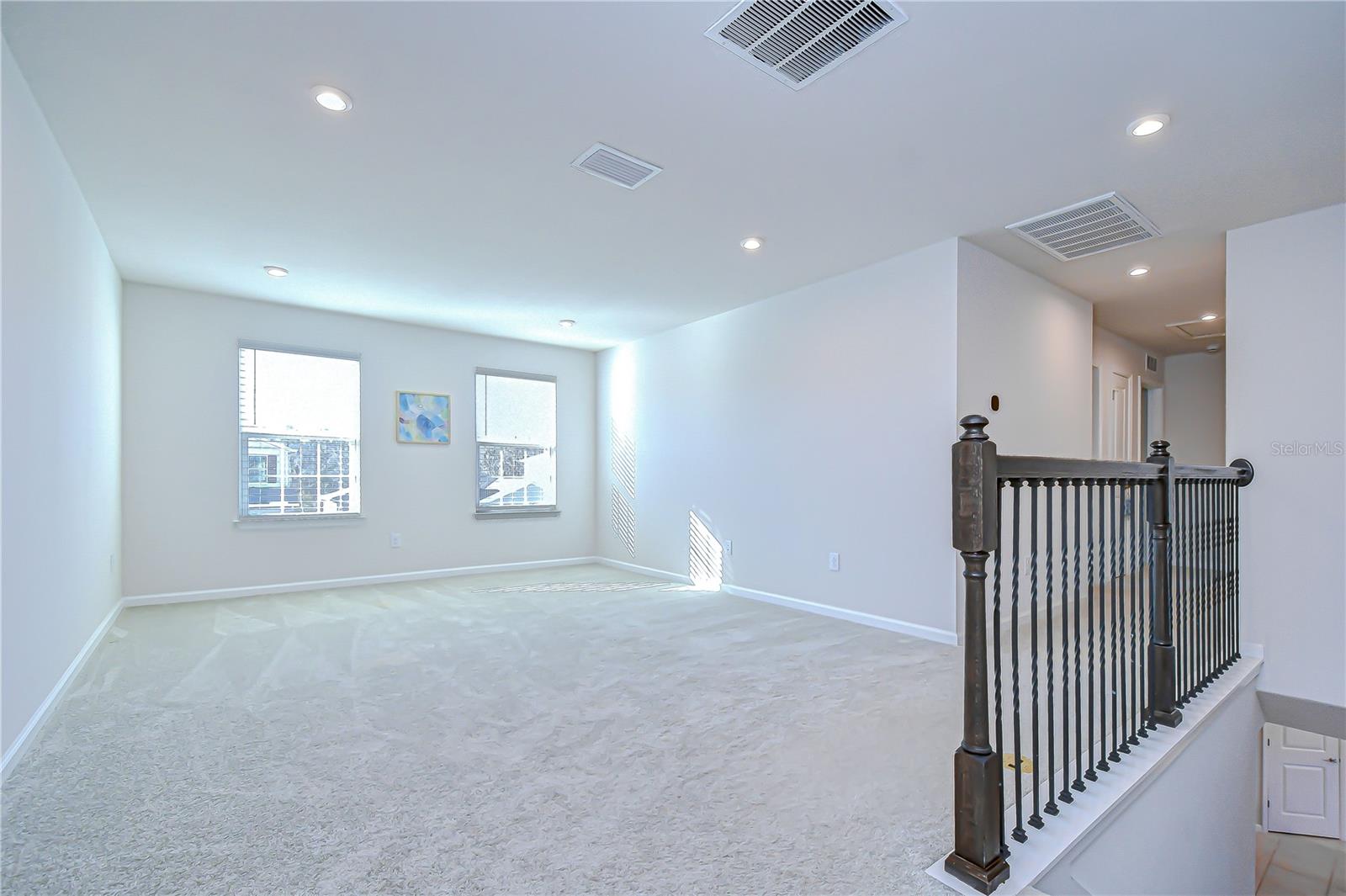 Image 23 of 62 For 10422 Gliding Eagle Way