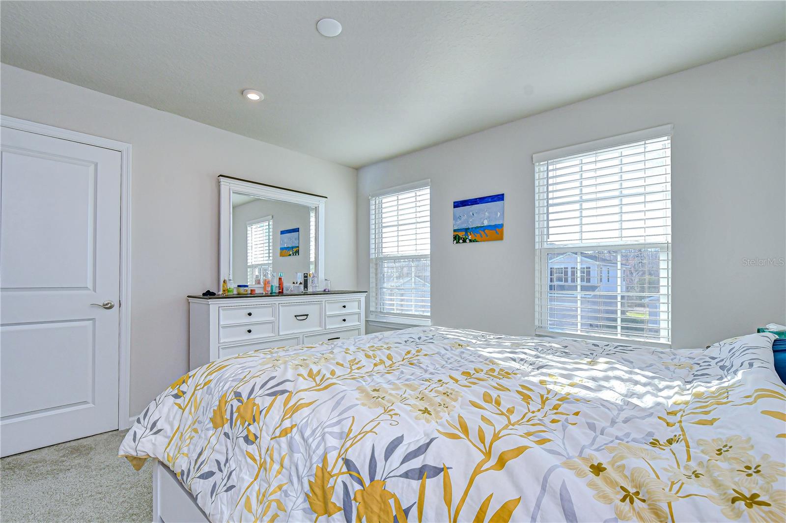 Image 32 of 62 For 10422 Gliding Eagle Way