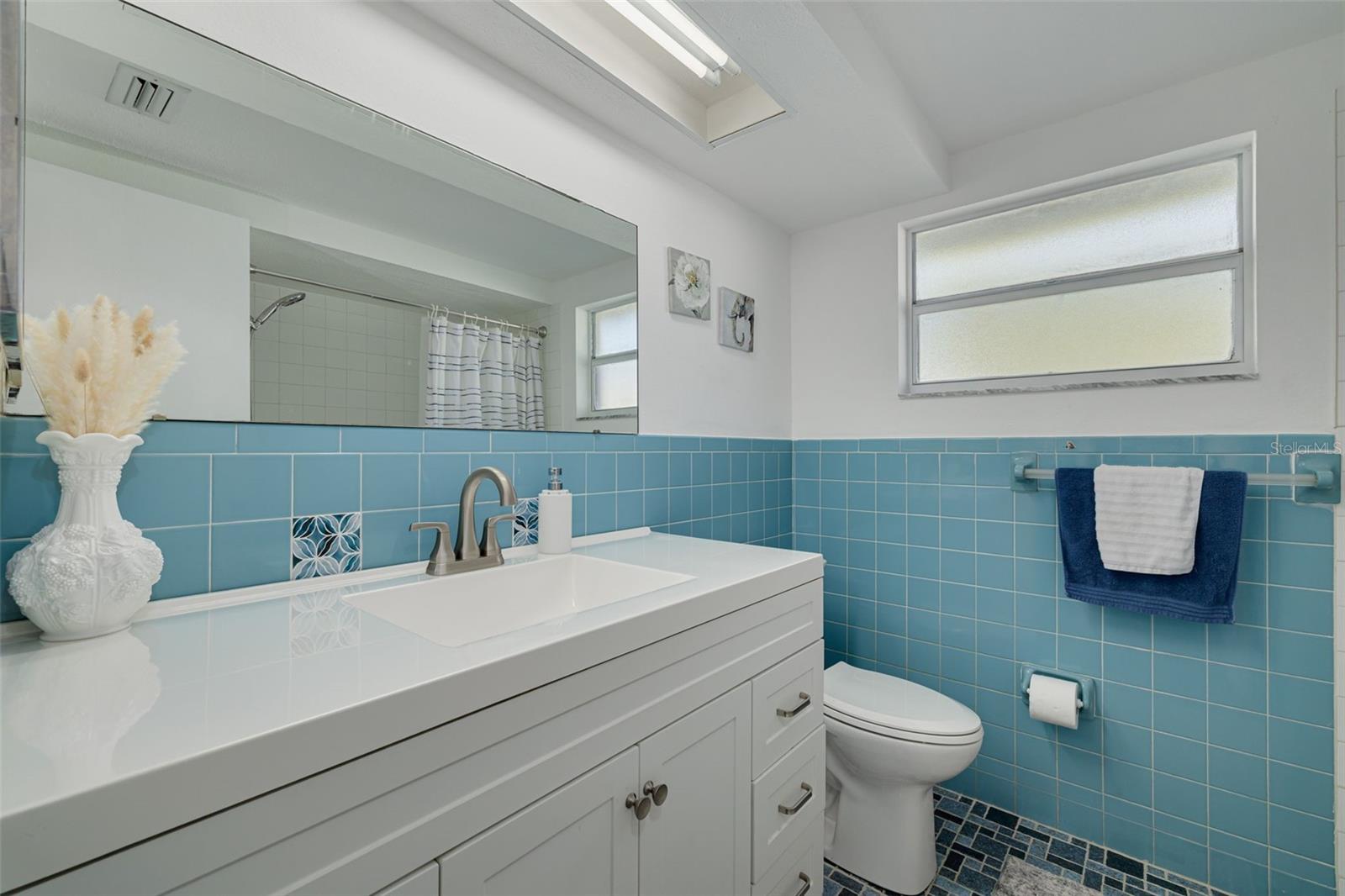 Image 13 of 29 For 4232 Canandaigua Court