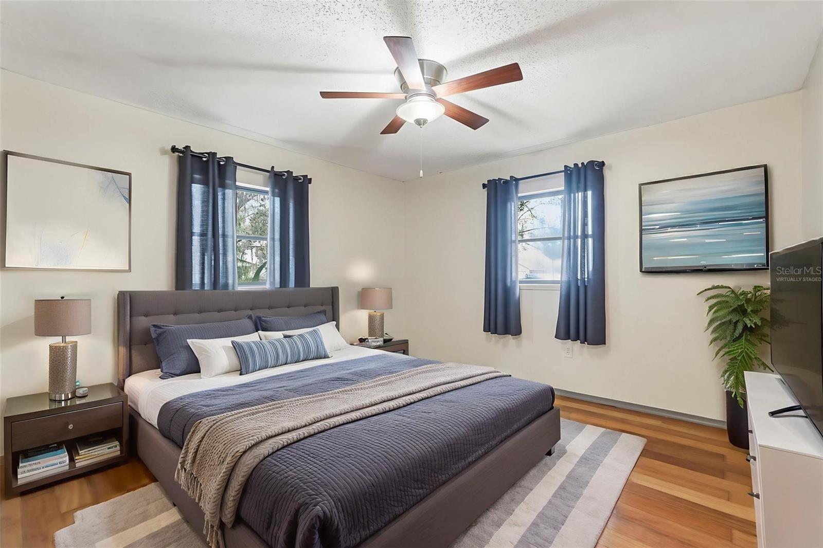 Image 18 of 54 For 11316 Hutchens Avenue