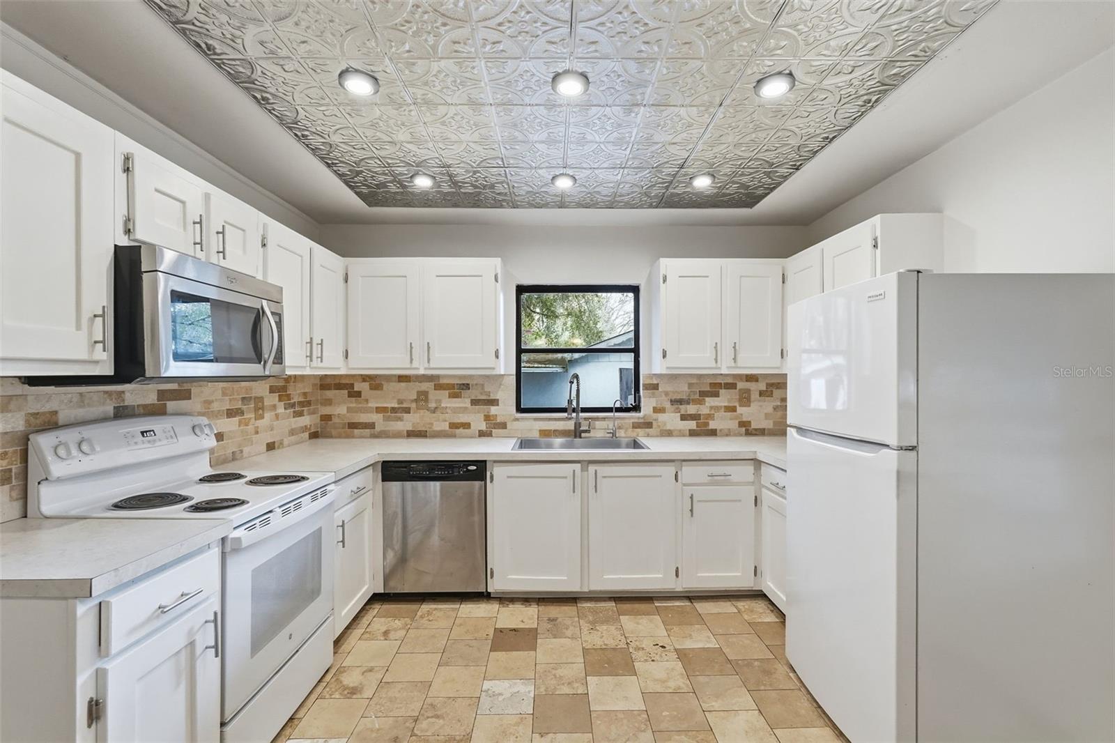 Image 26 of 54 For 11316 Hutchens Avenue