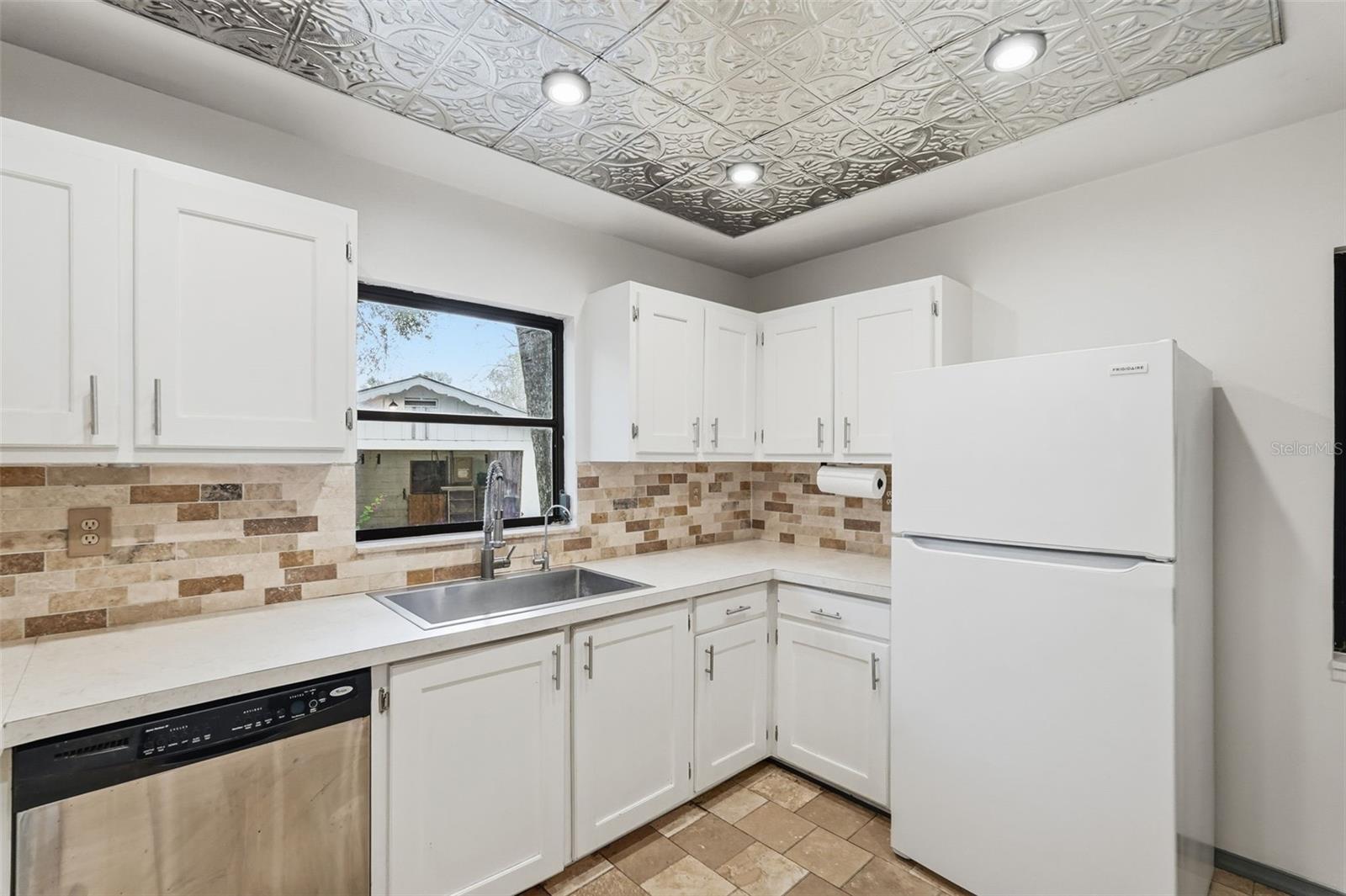 Image 28 of 54 For 11316 Hutchens Avenue