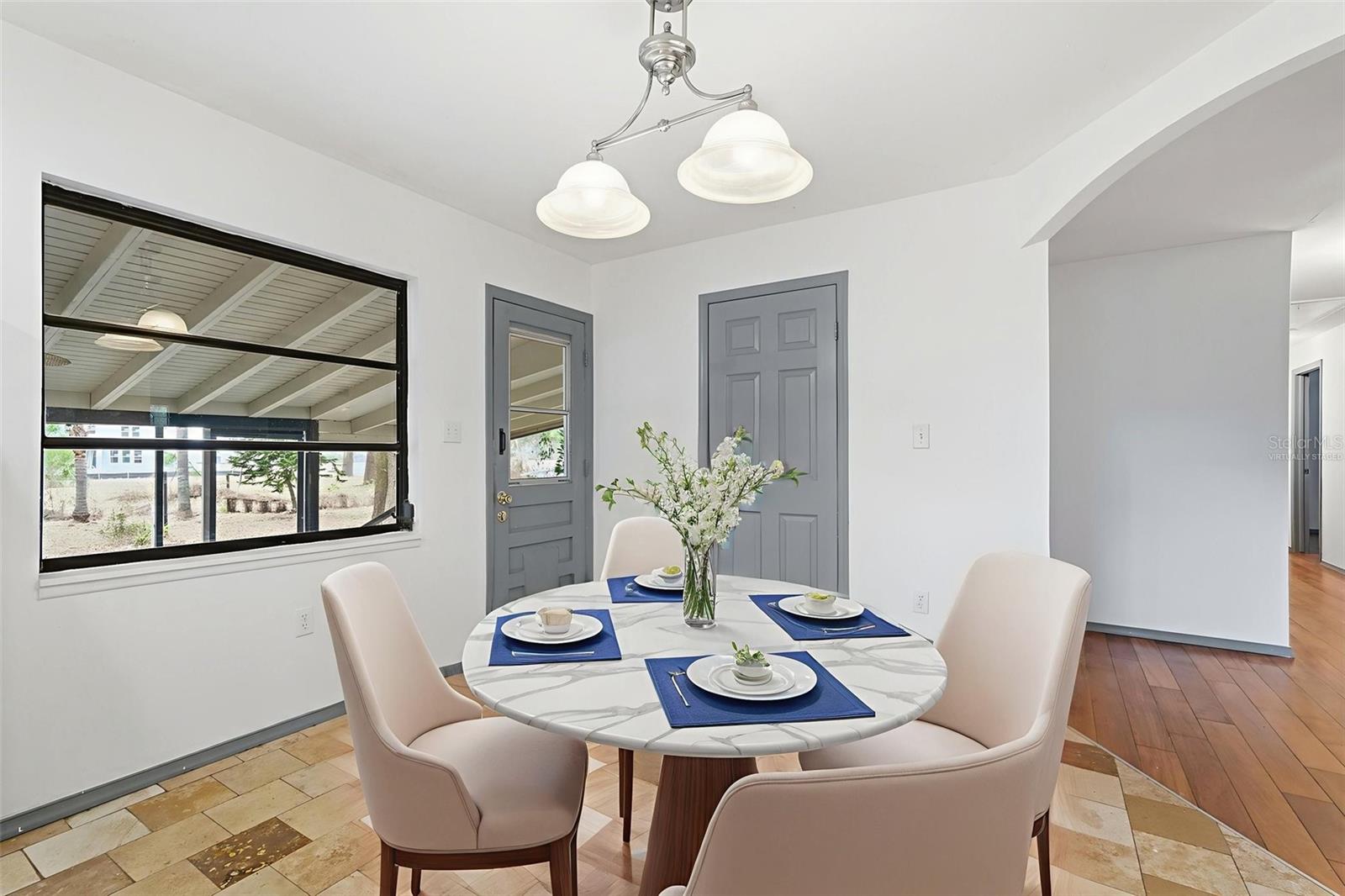 Image 31 of 54 For 11316 Hutchens Avenue