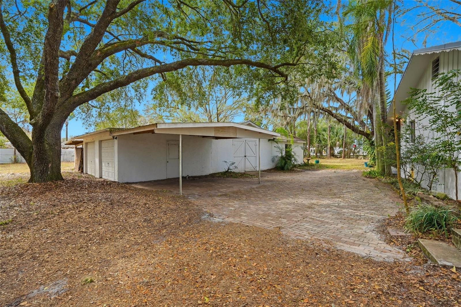 Image 40 of 54 For 11316 Hutchens Avenue