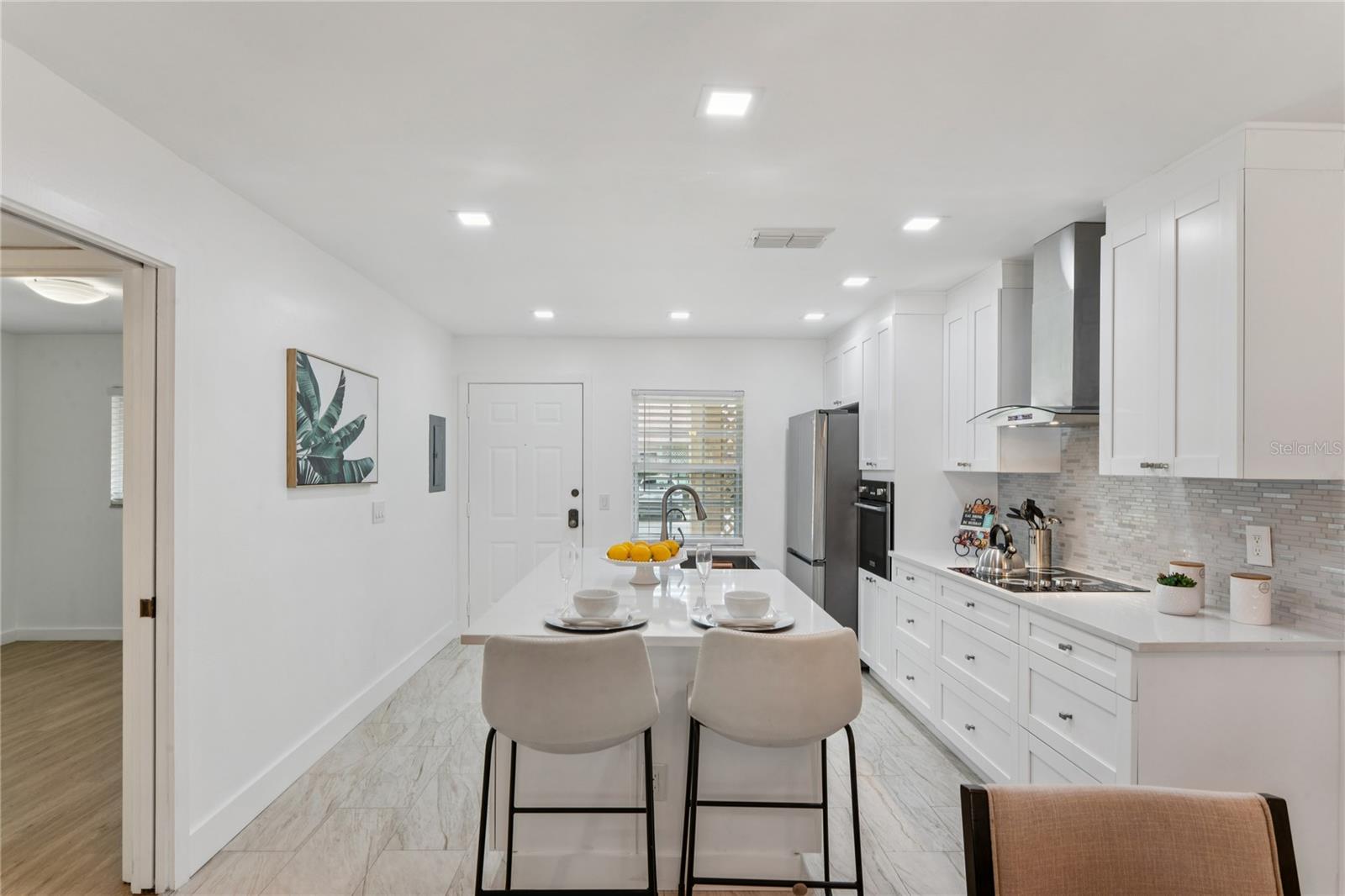 Image 10 of 56 For 2460 Northside Drive 1406