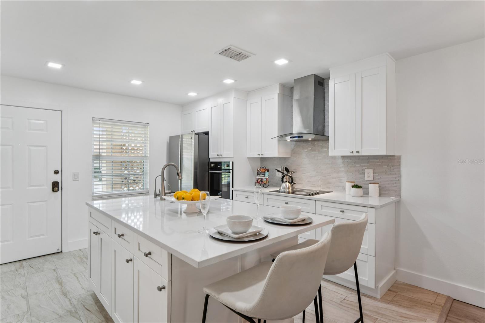 Image 11 of 56 For 2460 Northside Drive 1406