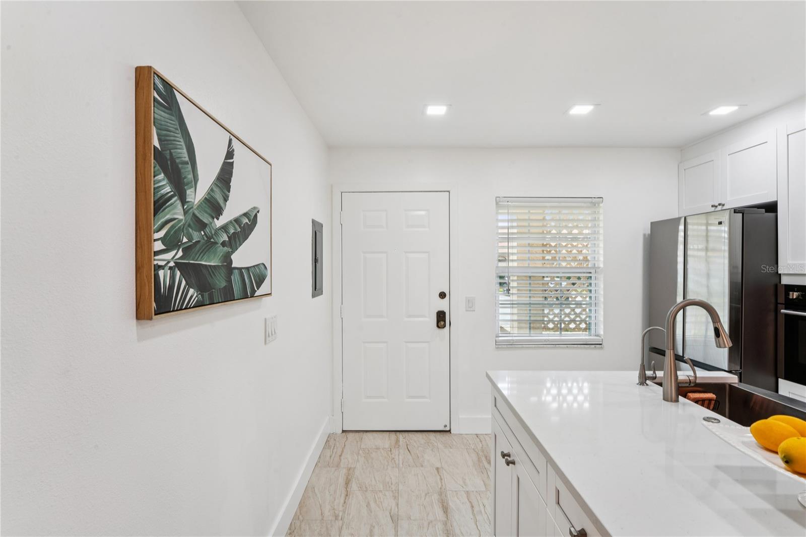 Image 4 of 56 For 2460 Northside Drive 1406