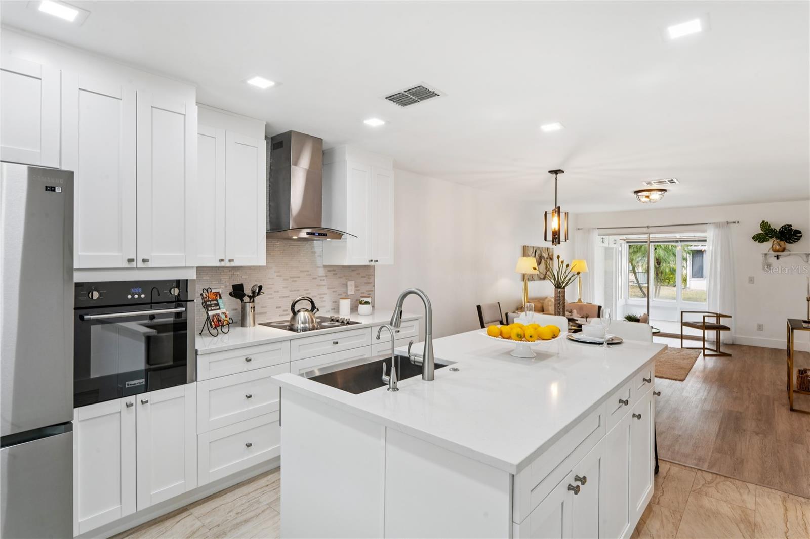 Image 5 of 56 For 2460 Northside Drive 1406