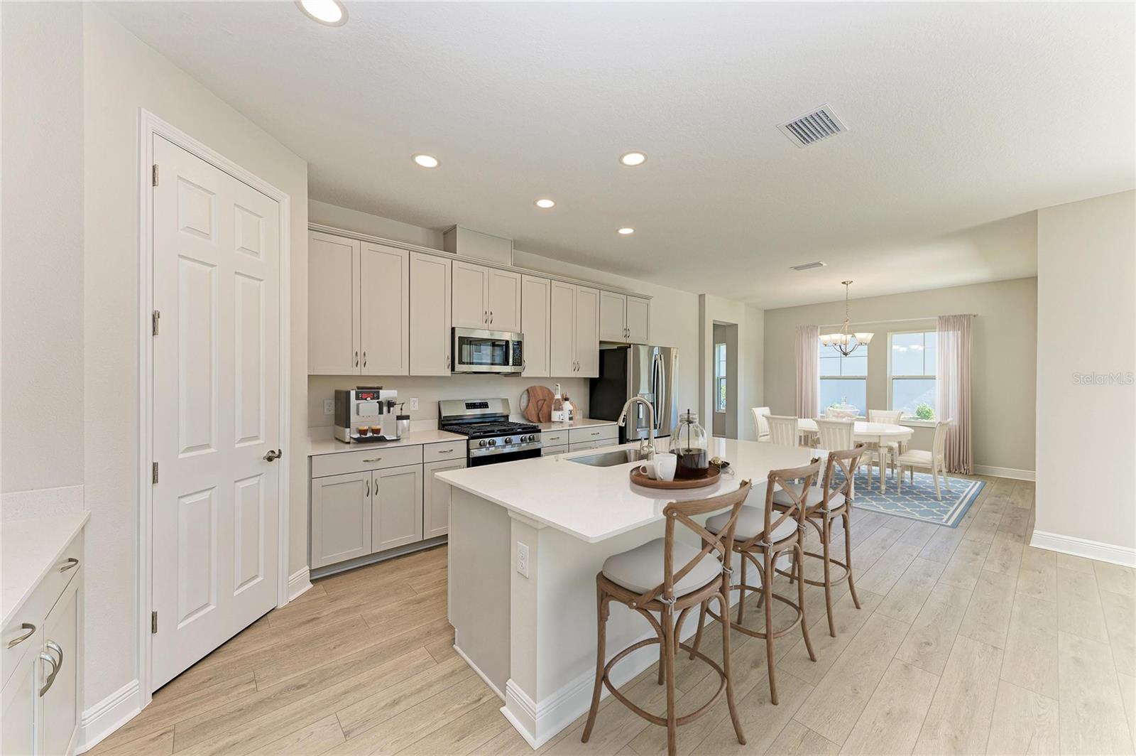 Image 2 of 36 For 8502 Dove Bog Terrace