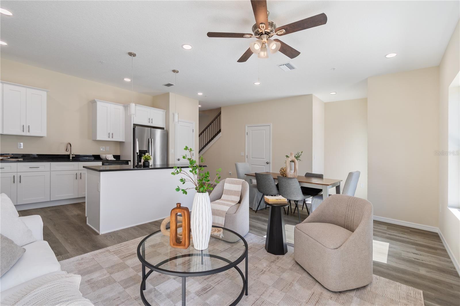 Image 7 of 27 For 4350 Cambio Gardens Court