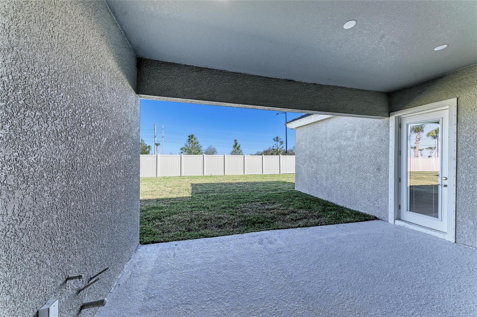 Image 35 of 36 For 10858 Spring Sapling Circle