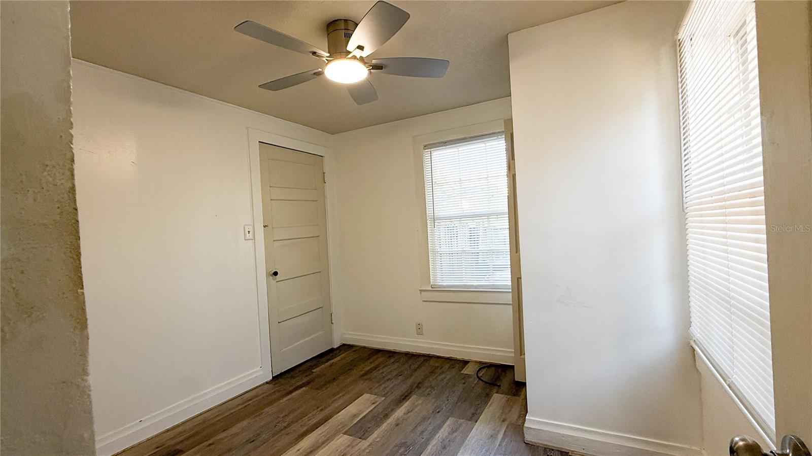 Image 3 of 14 For 1909 Lincoln Avenue