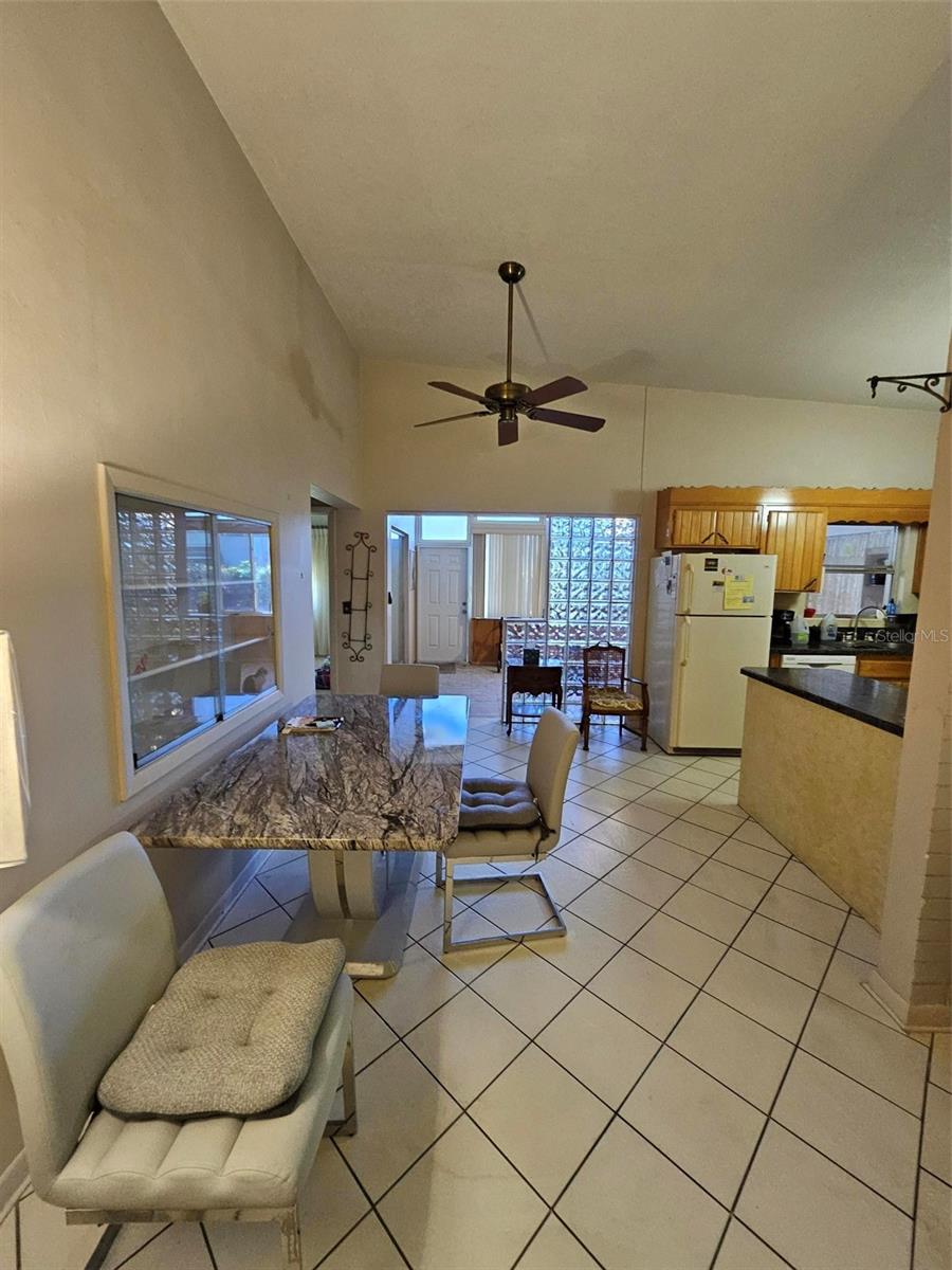 Listing photo id 11 for Address Not Provided