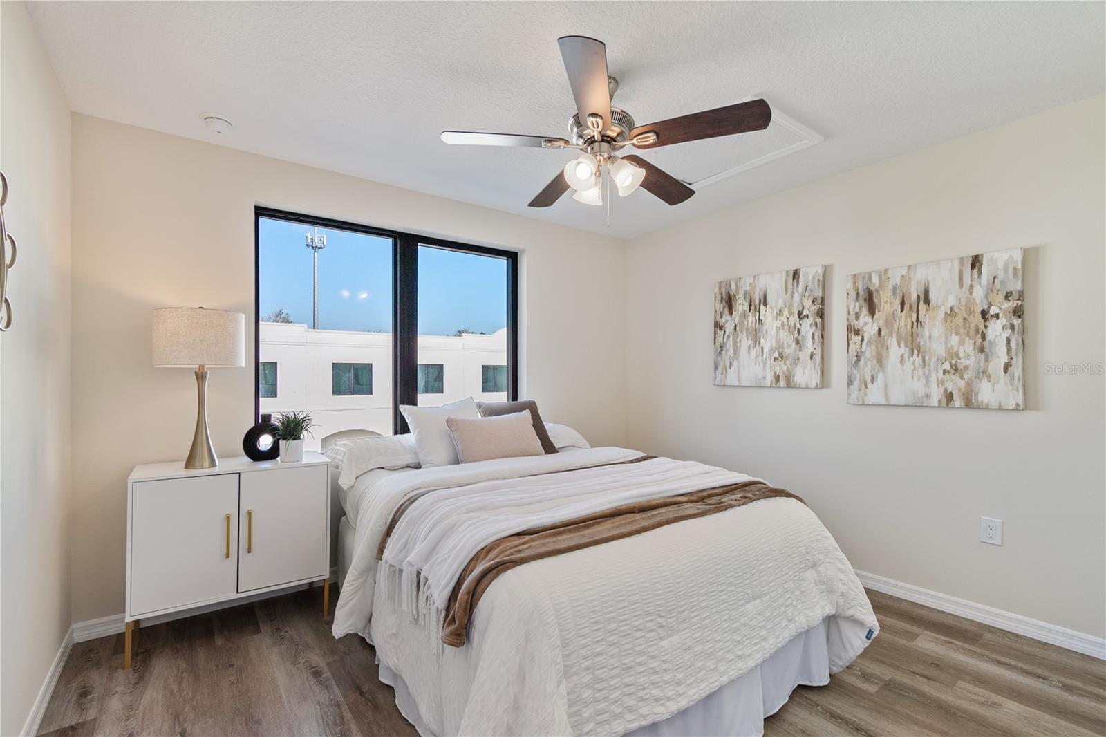 Image 25 of 27 For 4346 Cambio Gardens Court