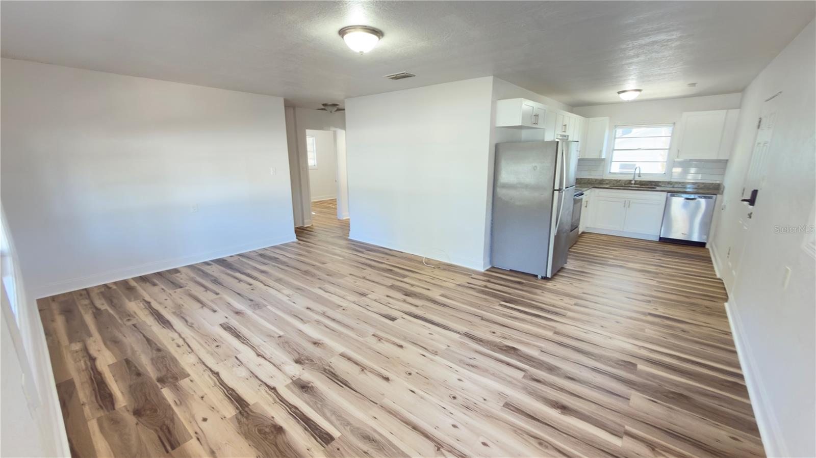 Image 15 of 34 For 5625 5th Street